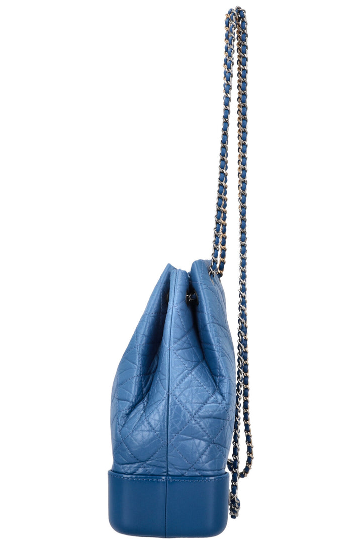 CHANEL Sac à dos matelassé Gabrielle moyen Bleu