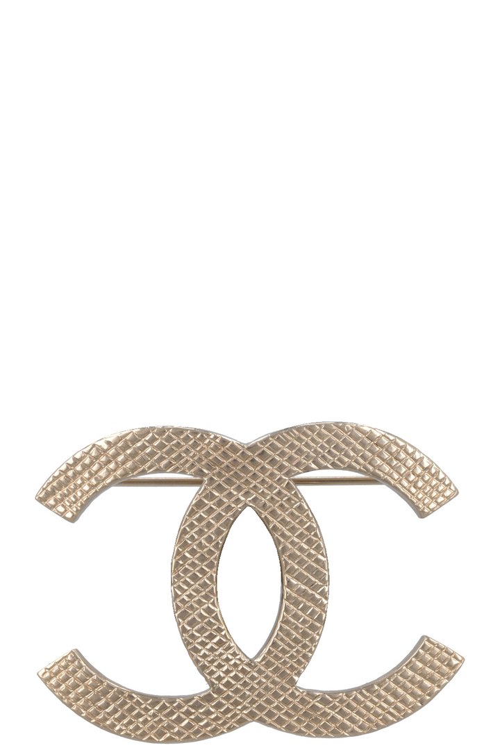 CHANEL 2016 Textured CC Brooch Gold