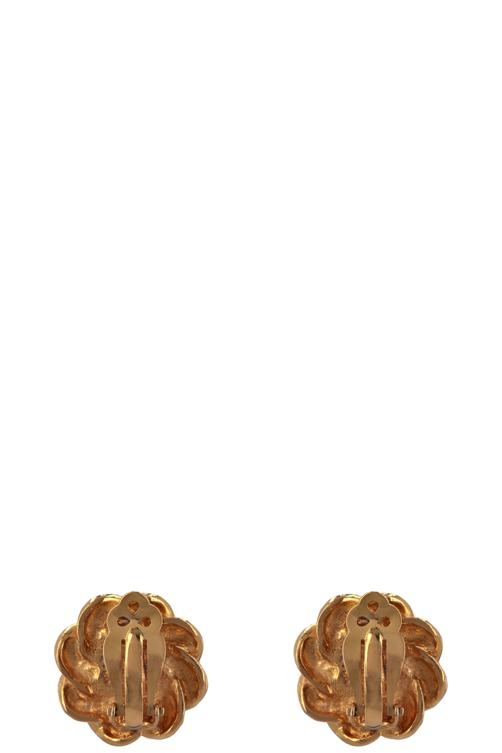 CHANEL Small Pearl Earclips Gold