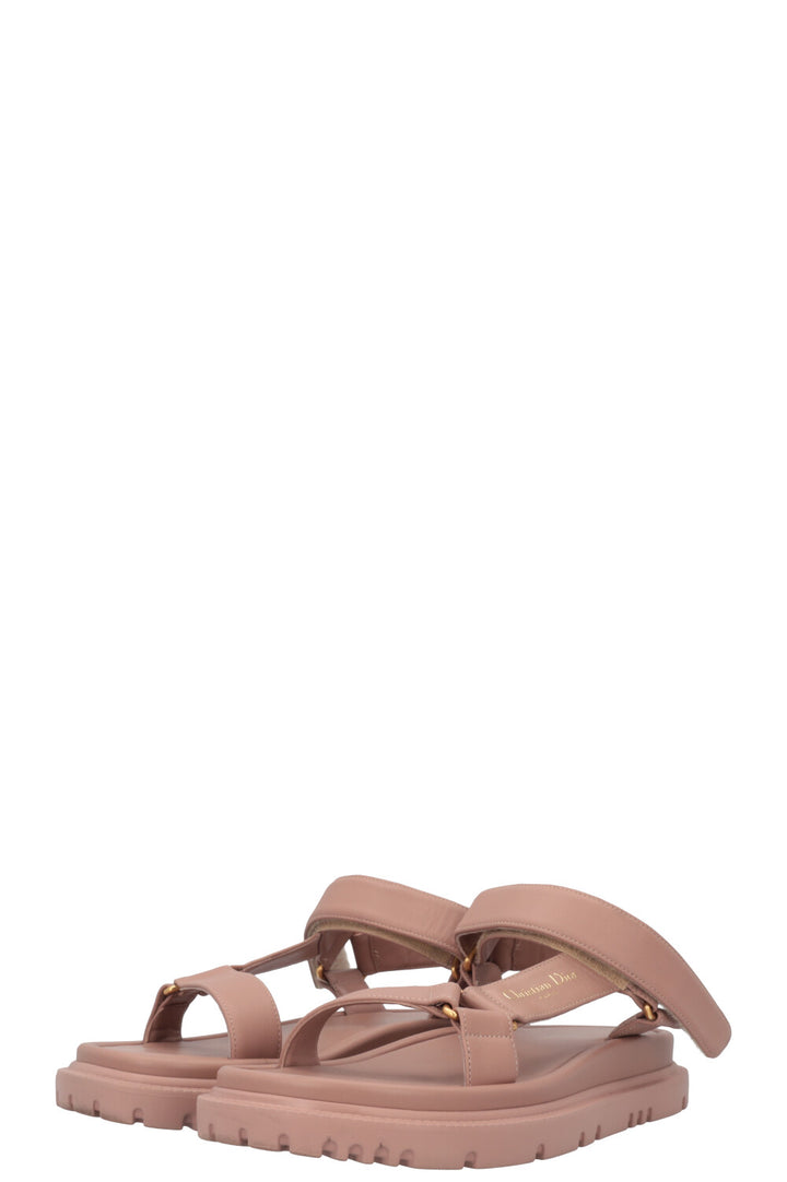 CHRISTIAN DIOR D-Wave Flats Leather Pink