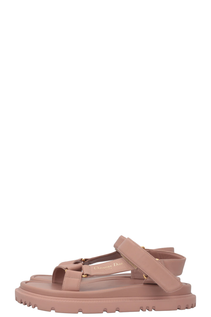 CHRISTIAN DIOR D-Wave Flats Leather Pink