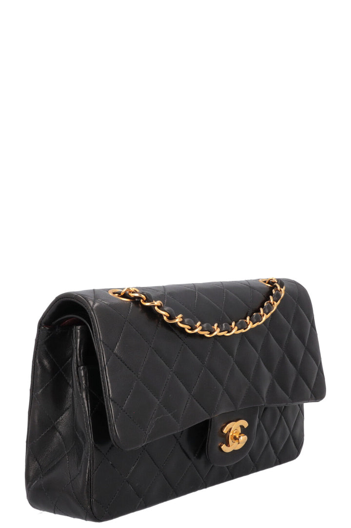 CHANEL Vintage Double Flap Bag Medium Black