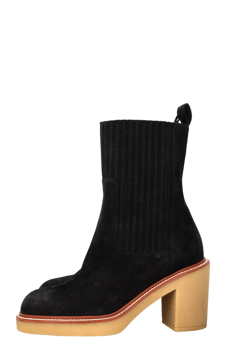 HERMÈS Donia Boots Suede Black