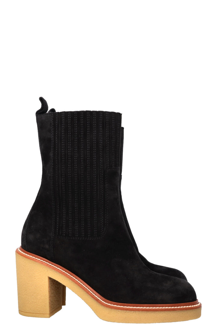 HERMÈS Donia Boots Suede Black