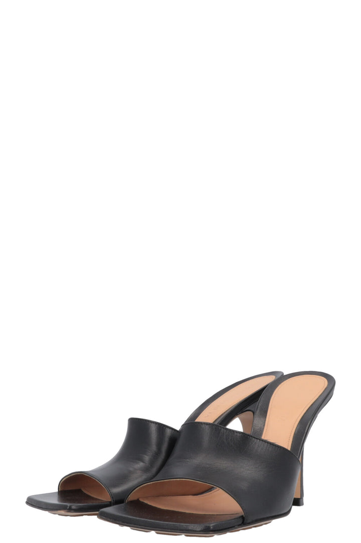 BOTTEGA VENETA Stretch Mules Black