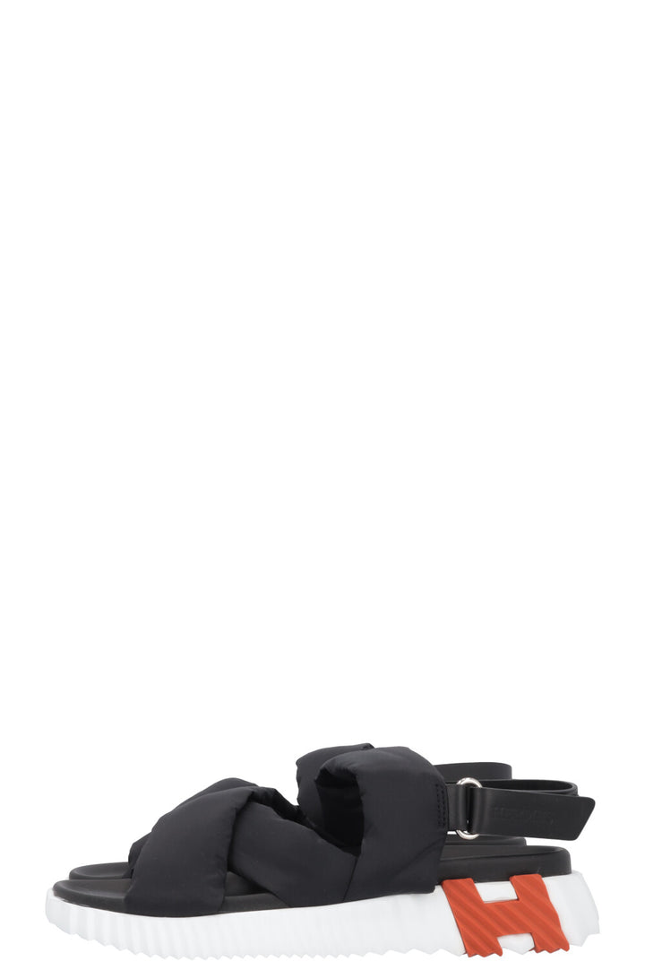 HERMÈS Electric Sandals Parachute Black