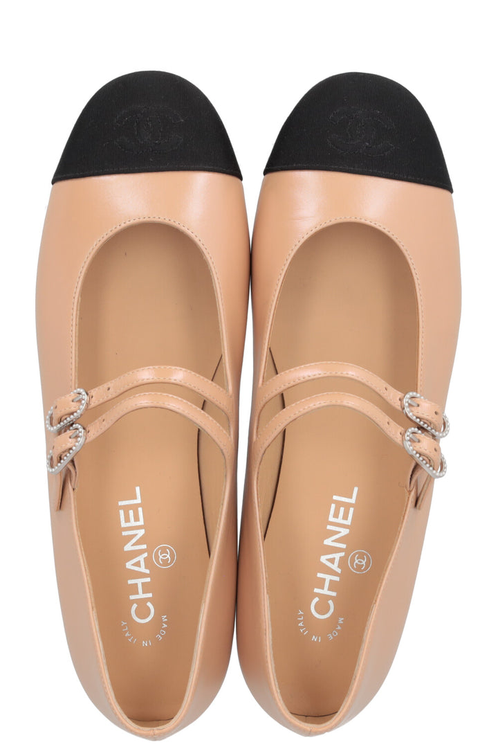 CHANEL Mary Jane Appartements Cuir Beige Noir