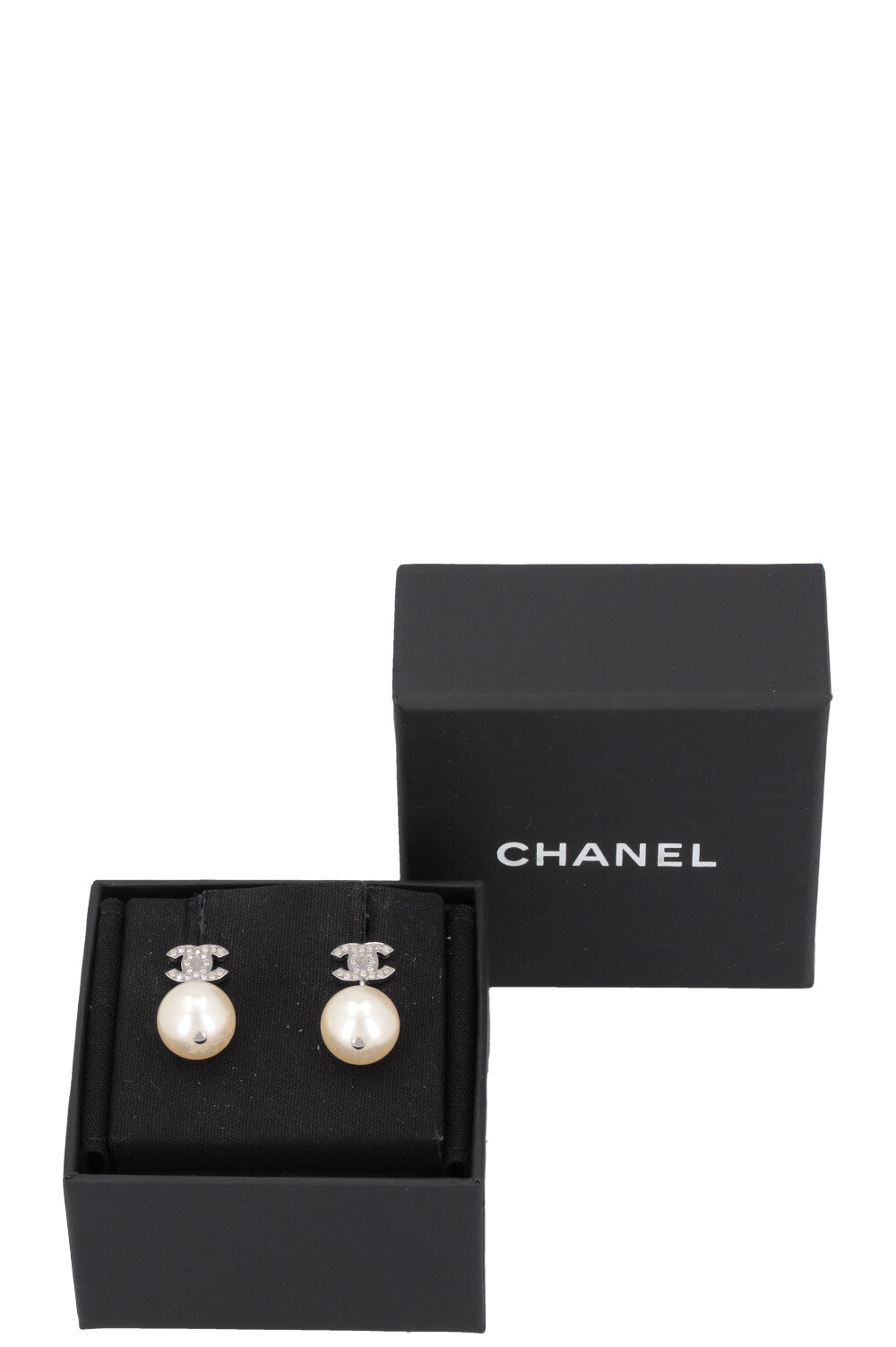 CHANEL CC Pearl Drop Earrings