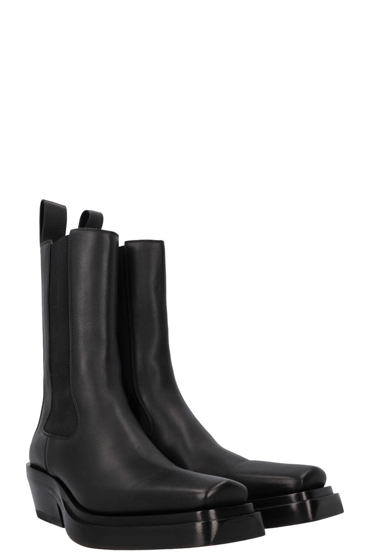 BOTTEGA VENETA Boots Leather Black