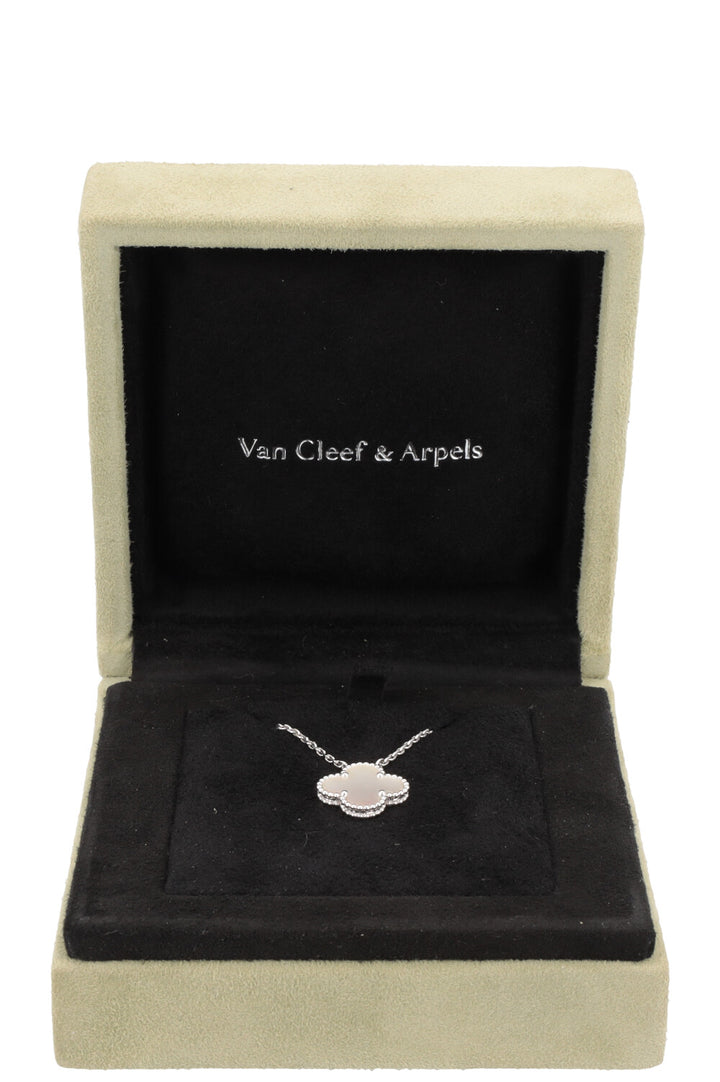 VAN CLEEF & ARPLES Alhambra Necklace Mother of Pearl