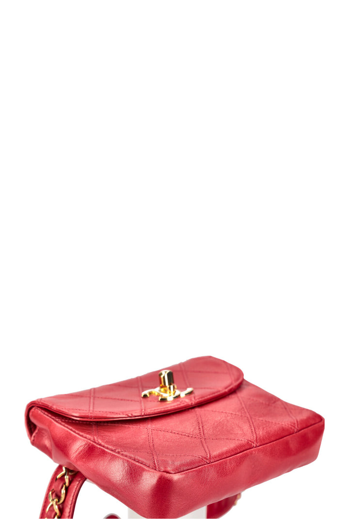 CHANEL Sac Ceinture Matelassé Rouge