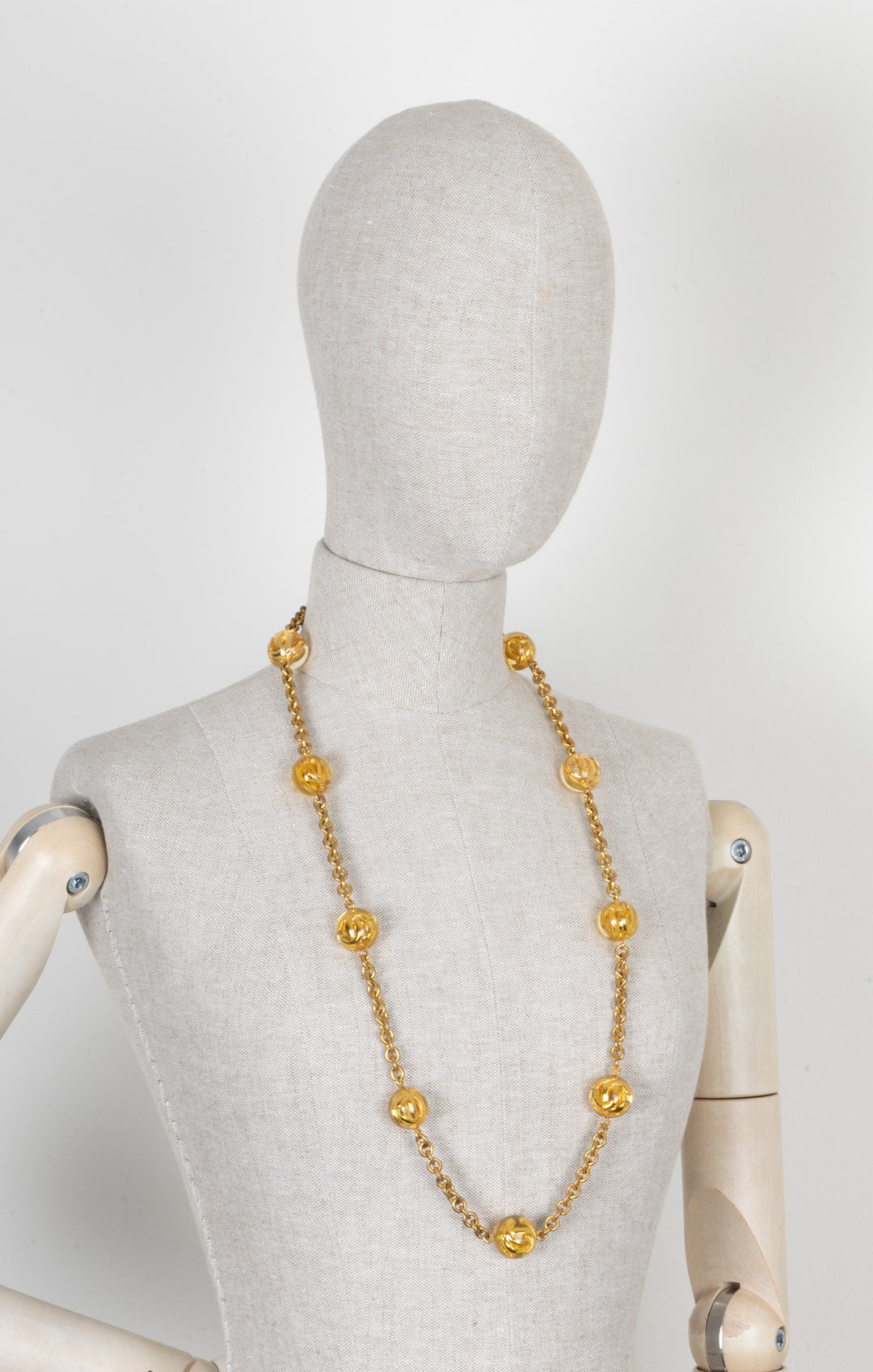 CHANEL 1990 Collier CC Boule Lucite Or