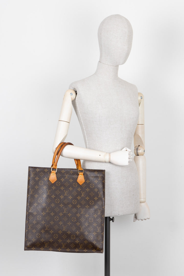 LOUIS VUITTON Sac Plat MNG Canvas