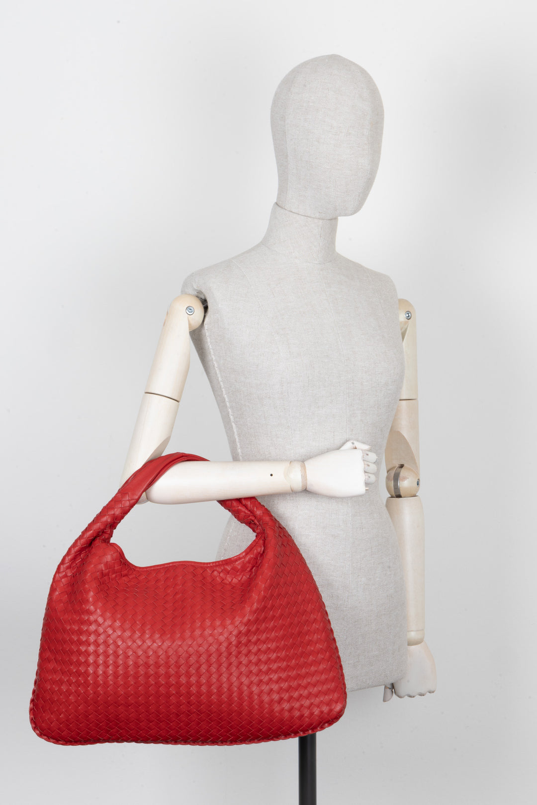 BOTTEGA VENETA Hobo Bag Intrecciato Red