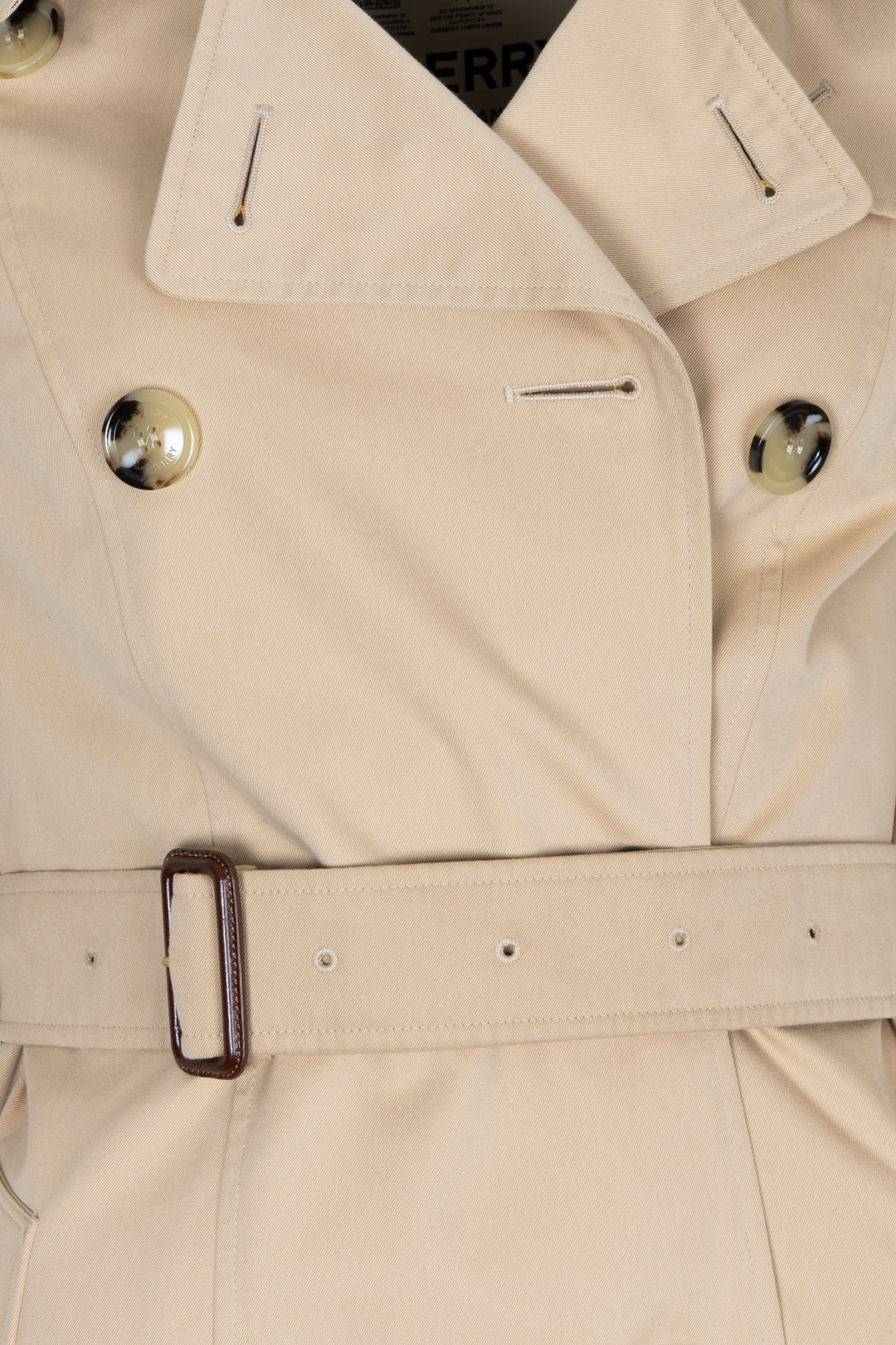 BURBERRY The Chelsea Short Trench Coat Beige