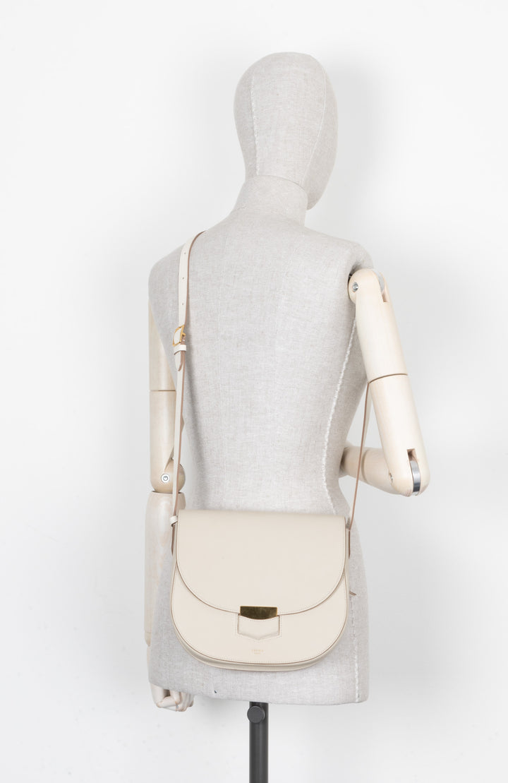 CÉLINE Trotteur Bag Medium Leather Ivory