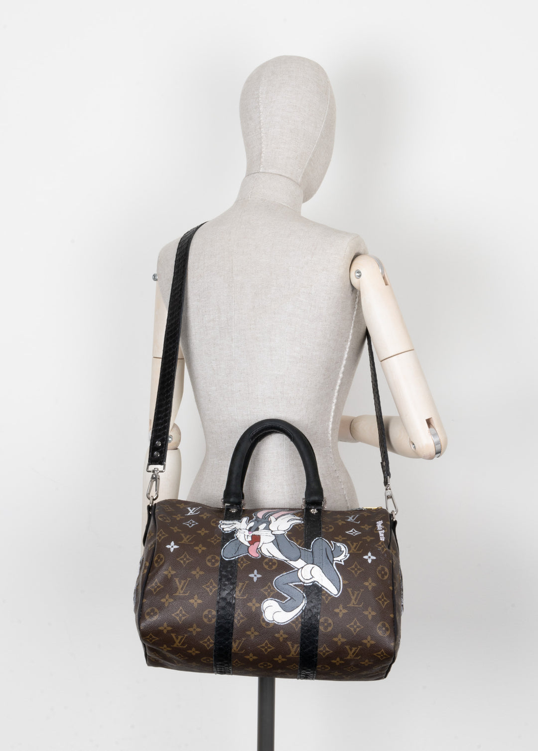 LOUIS VUITTON x Philip Karto Bugs Bunny Speedy 35 Bandouliere MNG Canvas