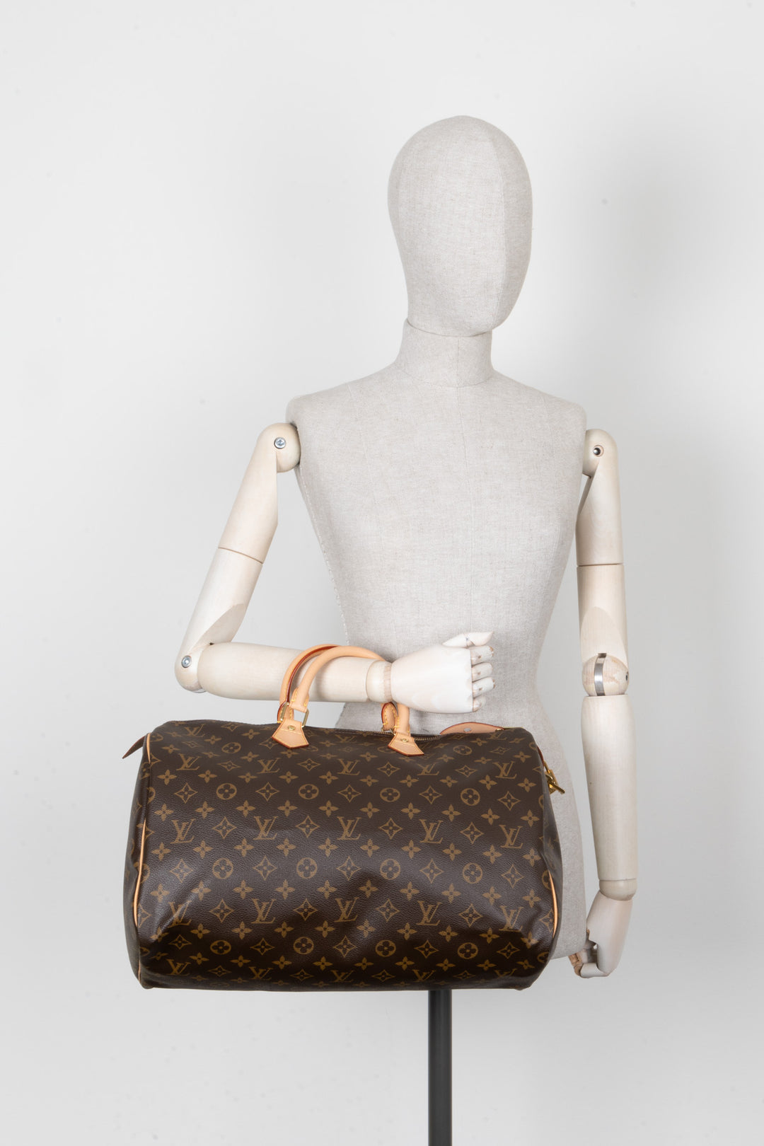 LOUIS VUITTON Speedy 40 MNG Canvas