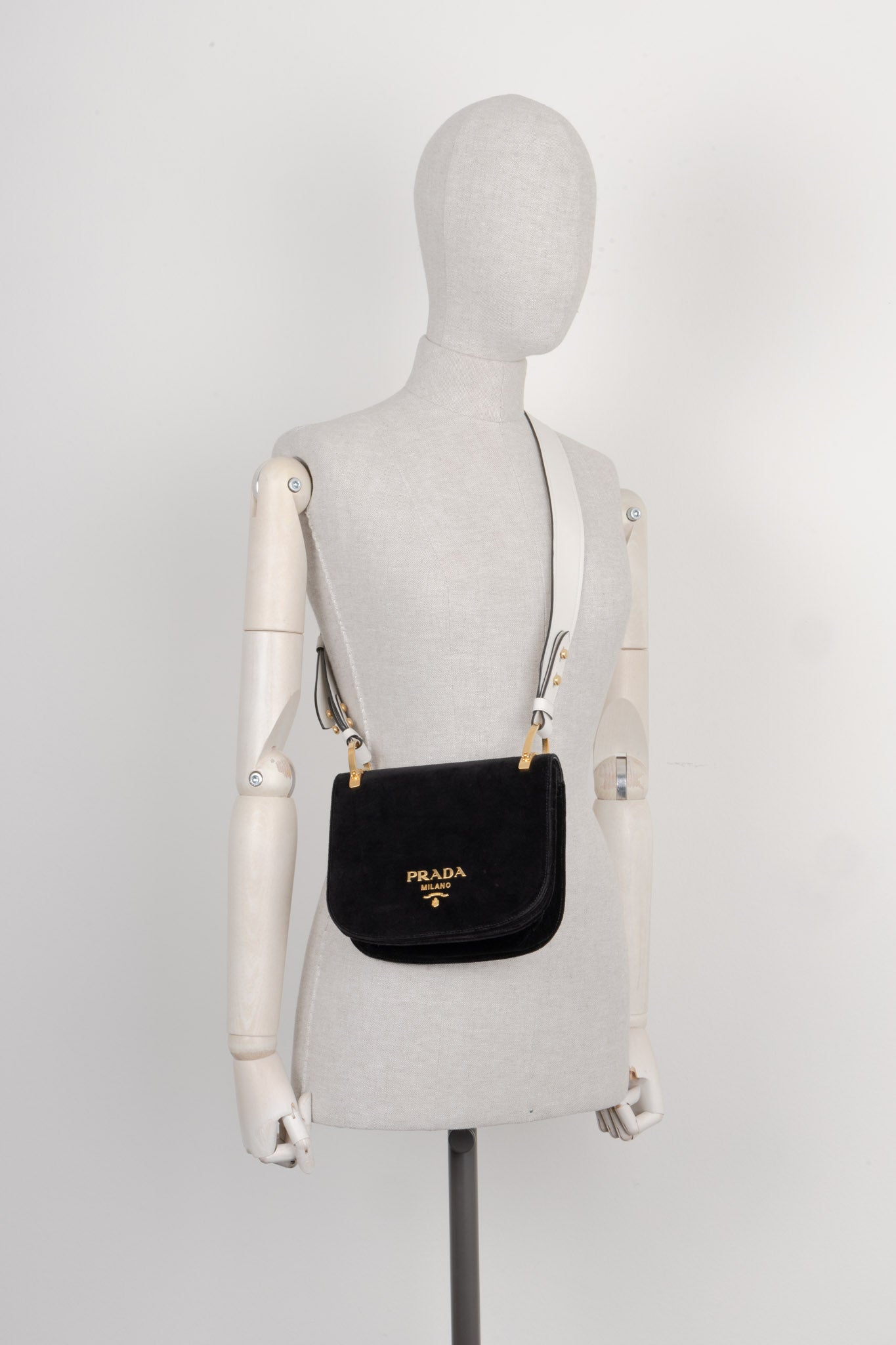 Prada pionnière velvet shoulder bag best sale