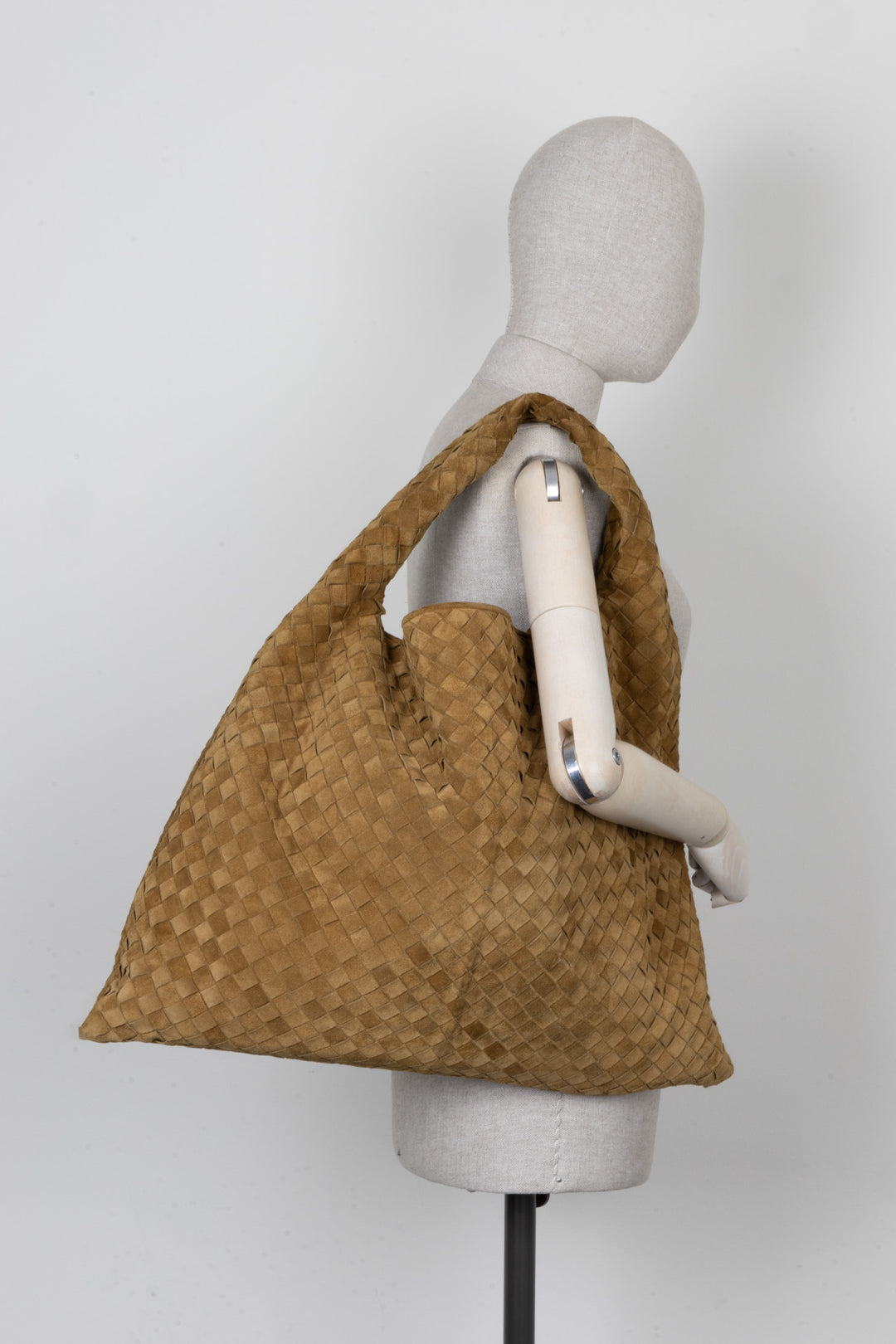 BOTTEGA VENETA Hop Tote Bag Intrecciato Suede