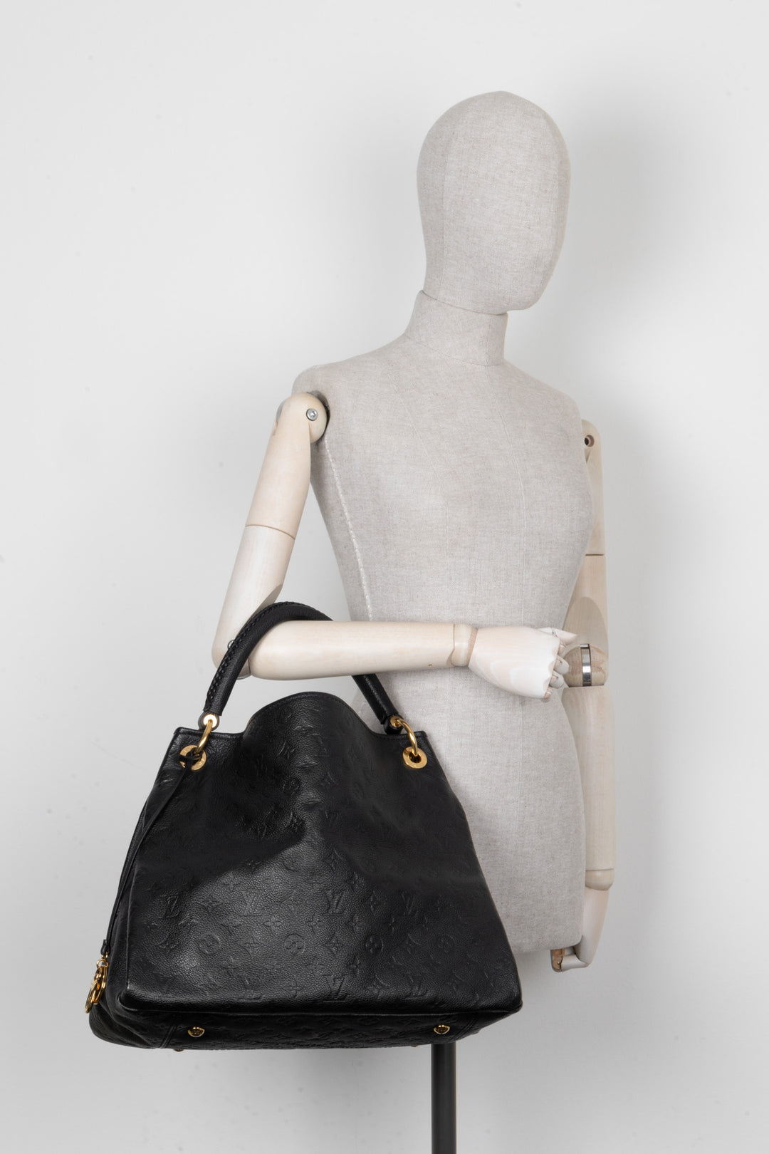 LOUIS VUITTON Artsy MM Hobo Bag Empreinte Black