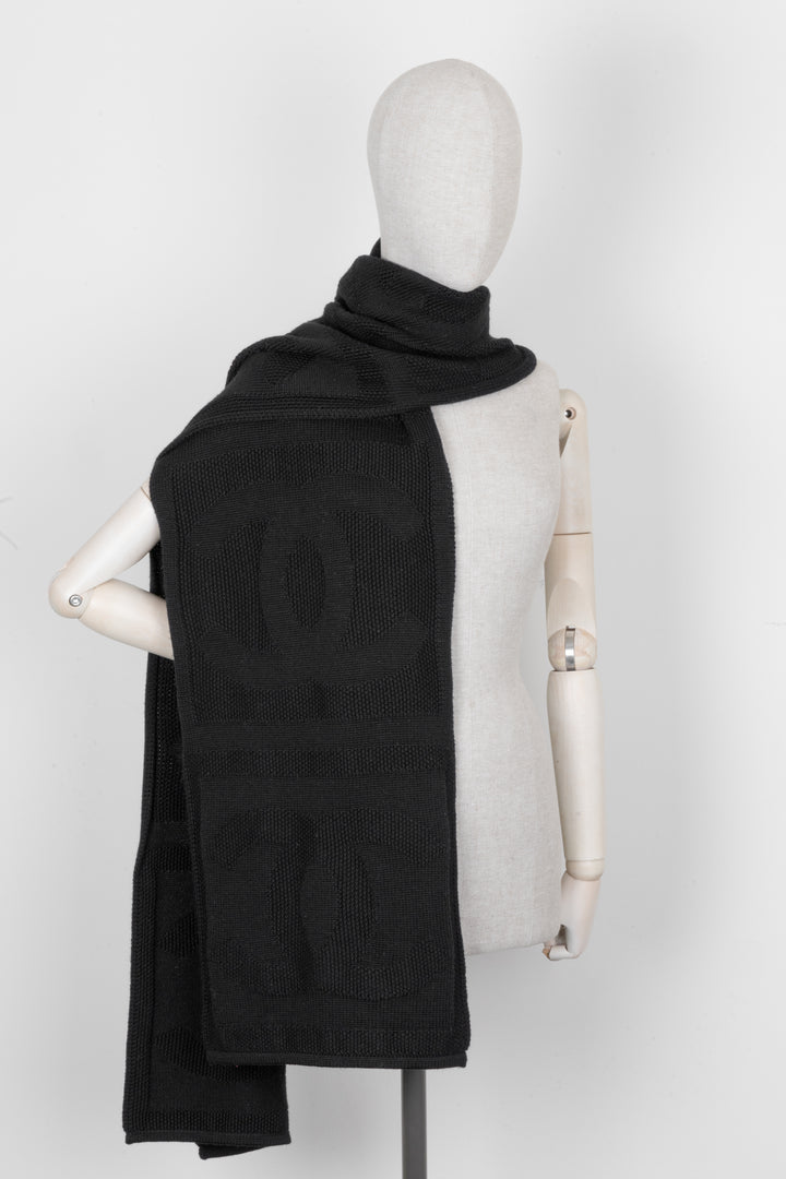 CHANEL CC Knit Scarf Wool Black