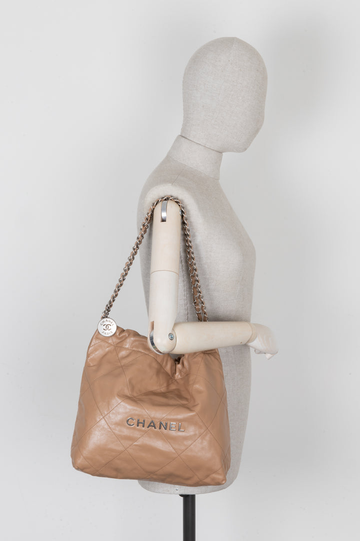 CHANEL 22 Bag Small Beige