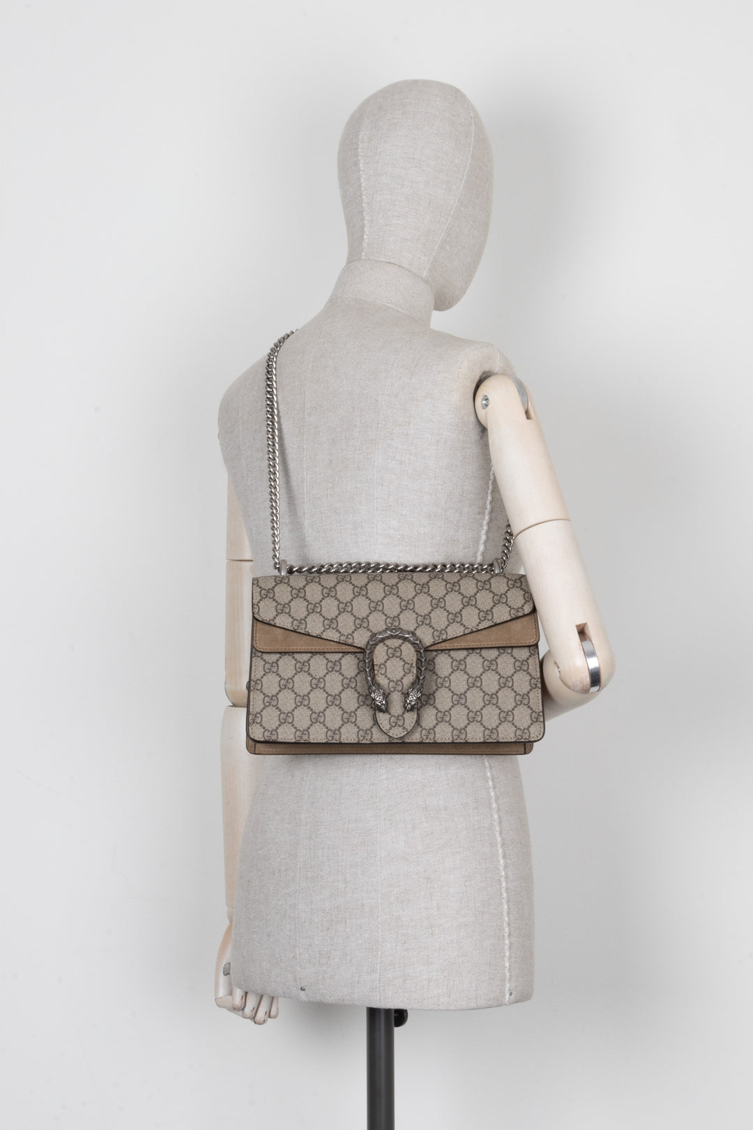 GUCCI Dionysus Bag Small GG Supreme Beige