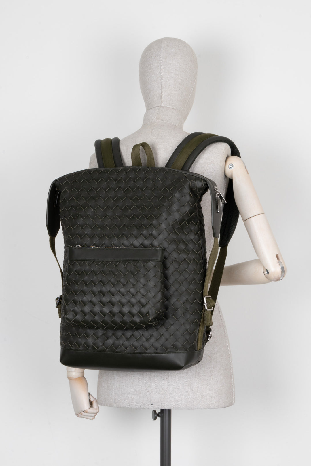 BOTTEGA VENETA Intrecciato Backpack Green