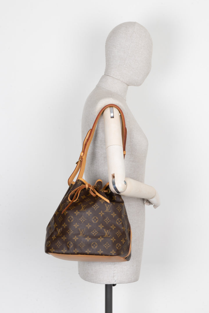 LOUIS VUITTON Petit Sac Noé MNG Canvas