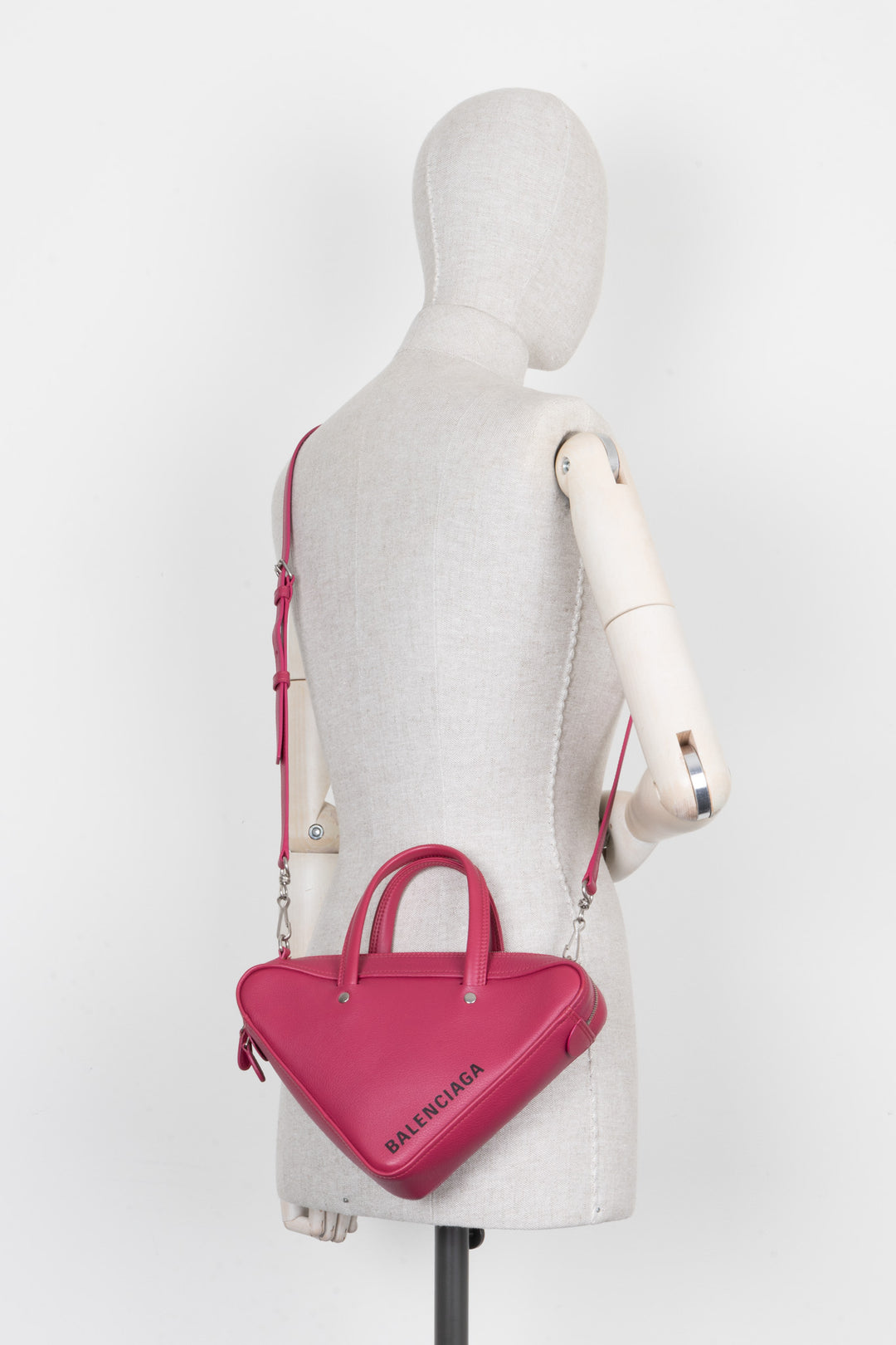 BALENCIAGA Triangle S Duffle Bag Fuchsia