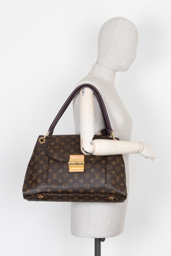 LOUIS VUITTON Olympe Avane Shoulder Bag MNG Canvas