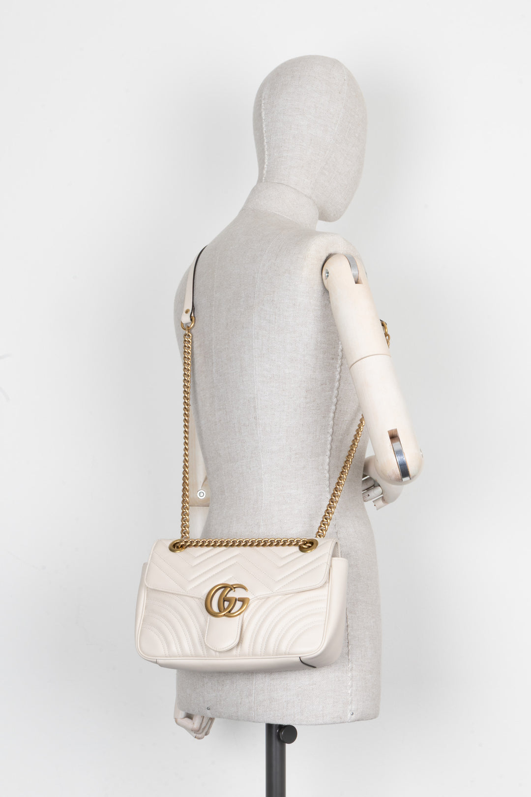 GUCCI Marmont Medium Bag Leather White