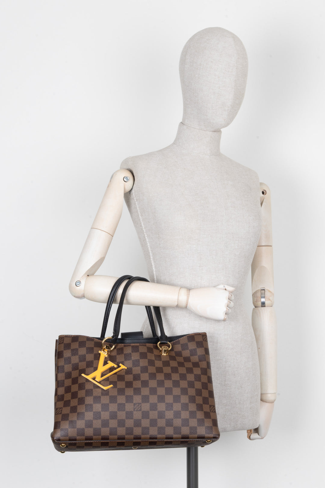 LOUIS VUITTON Riverside Bag Damier Ebene