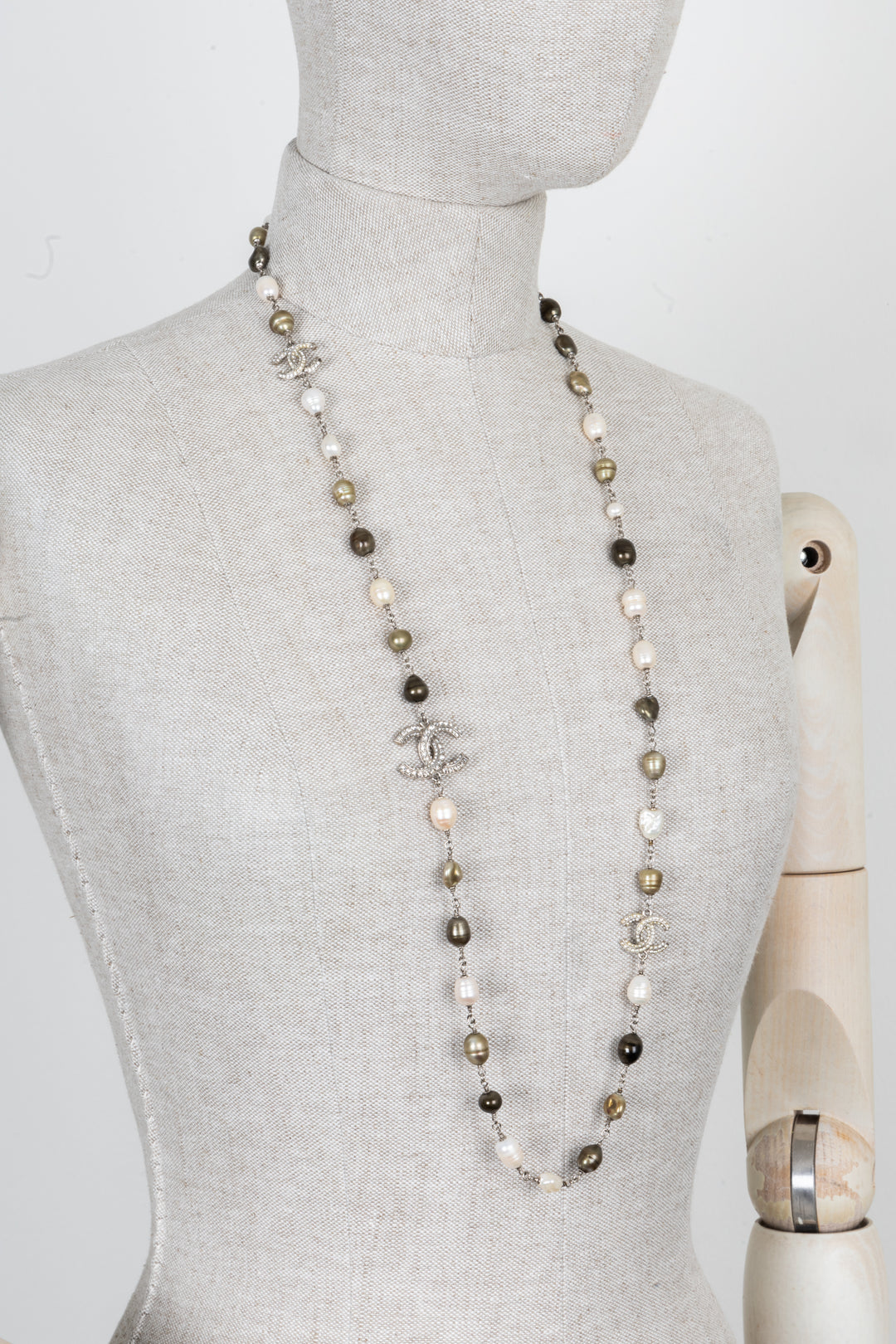 CHANEL 2012 Pearl CC Necklace