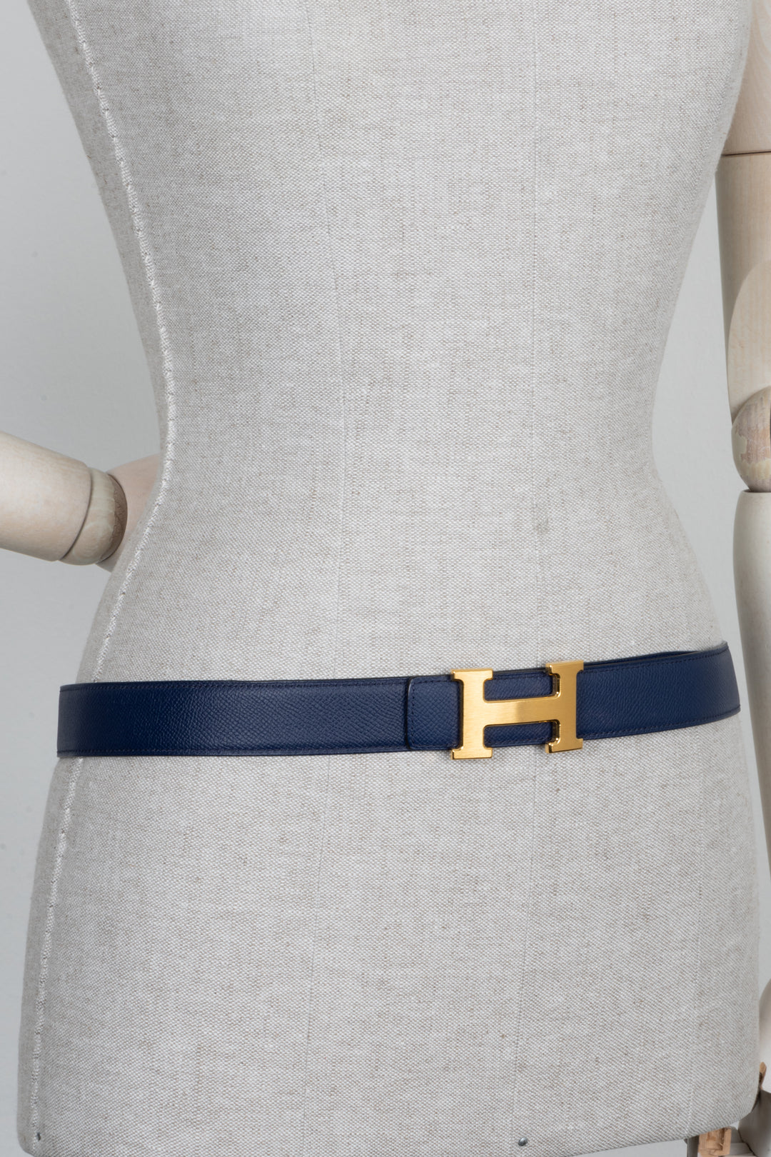 HERMÈS Constance H 32 Belt Bleu Noir Epsom