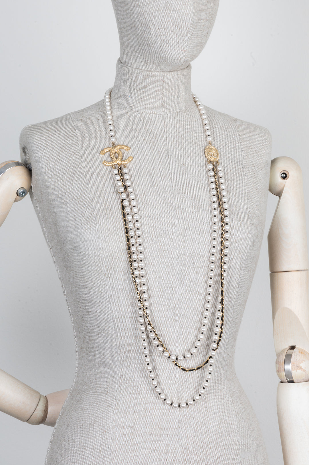 CHANEL 2021 Layered CC Pearl Chain Necklace