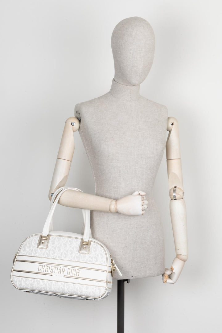 CHRISTIAN DIOR Vibe Zip Sac Bowling Blanc