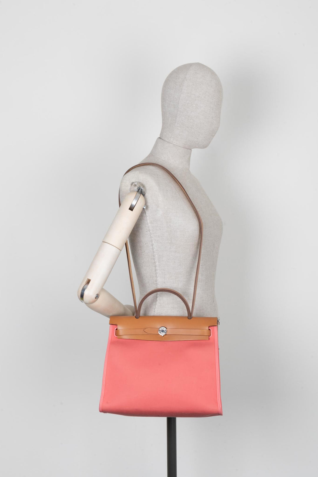 HERMÈS Herbag 31 Zip Vache Hunter Rose Azalée