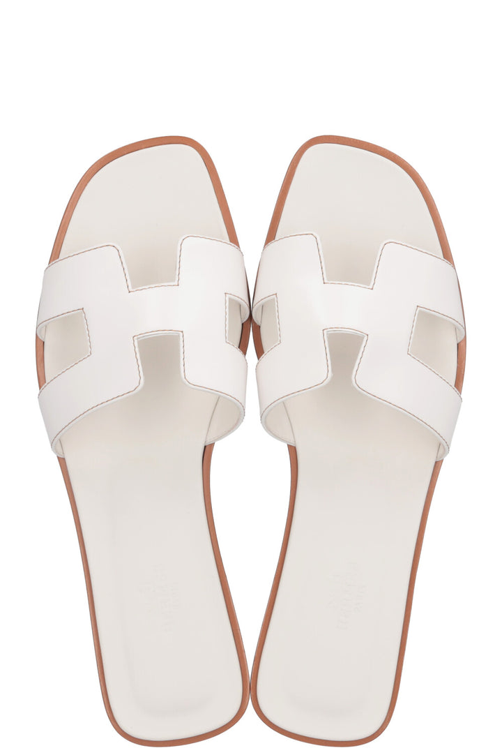 HERMÈS Oran Flats White