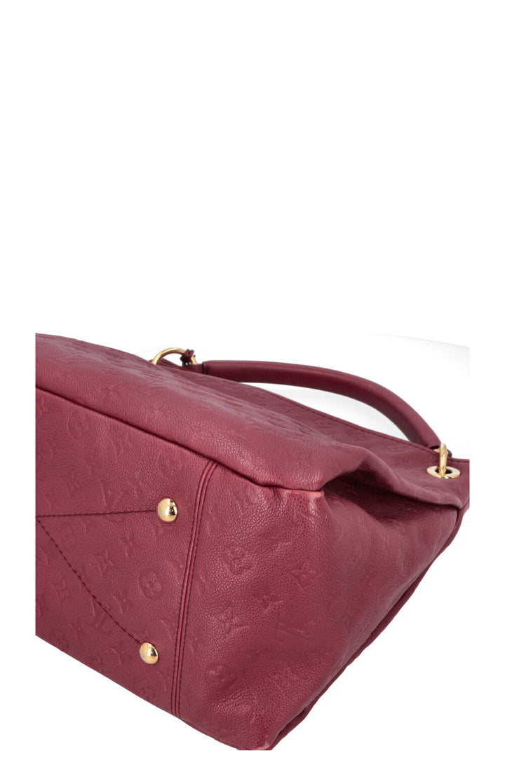 LOUIS VUITTON Artsy MM Bag Empreinte Fuchsia