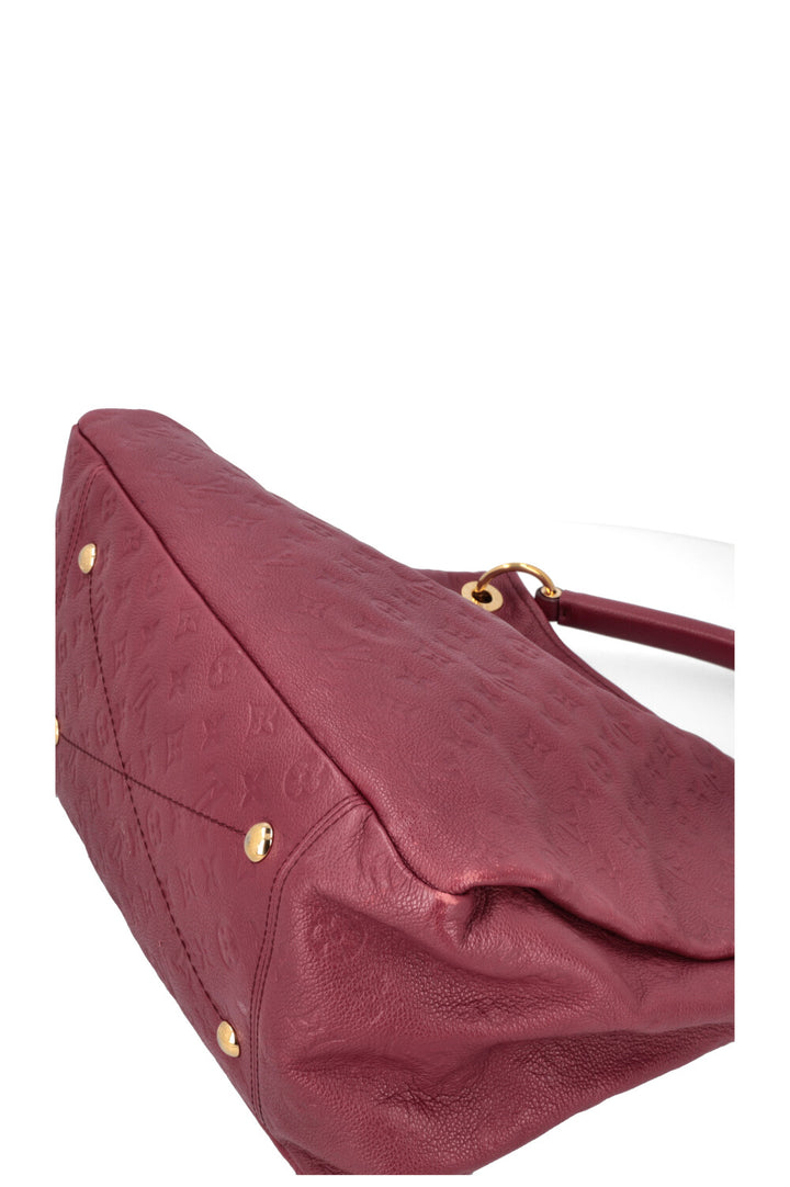 LOUIS VUITTON Artsy MM Bag Empreinte Fuchsia