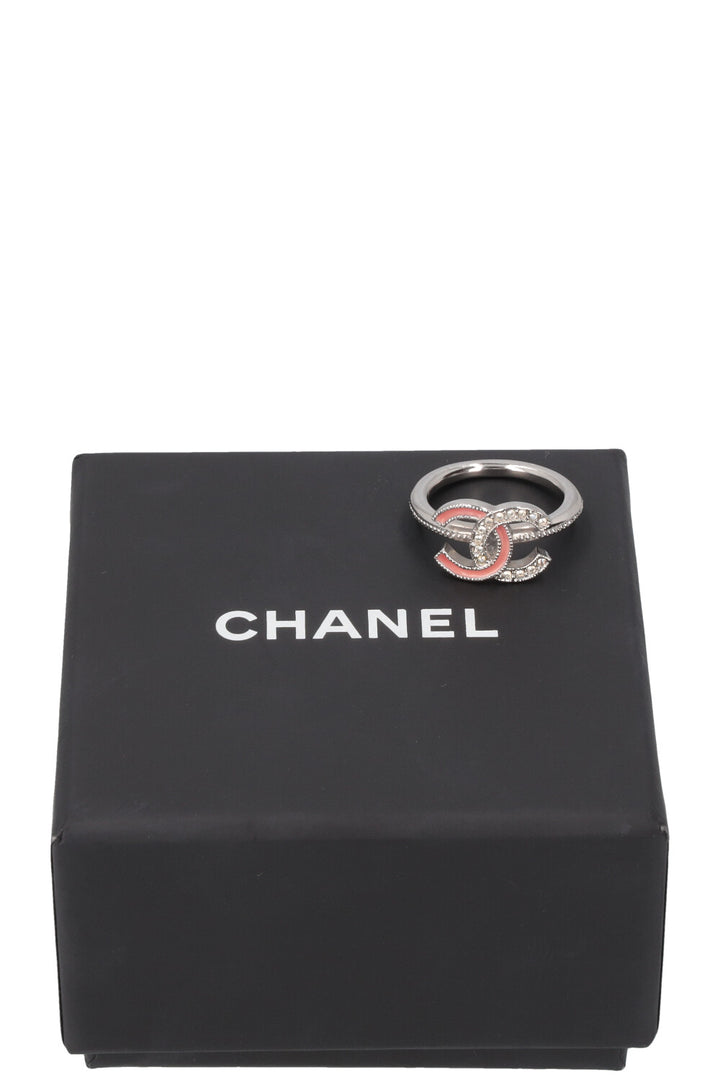 CHANEL 2017 Bague CC Strass Argent Rose