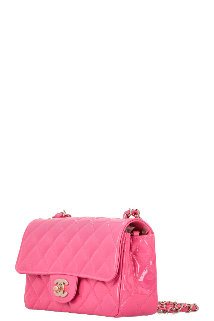 CHANEL Classic Mini Single Flap Crossbody Bag Patent Pink