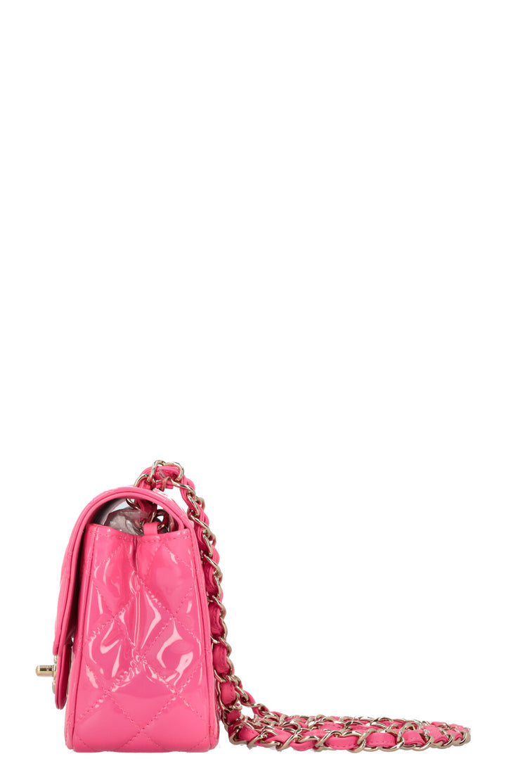 CHANEL Classic Mini Single Flap Crossbody Bag Patent Pink