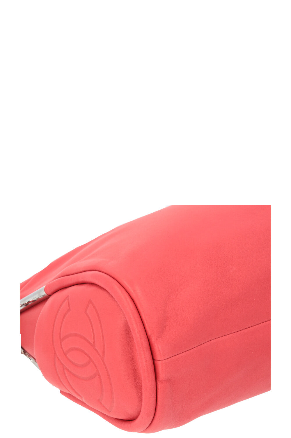 CHANEL Messenger Bag Leather Coral