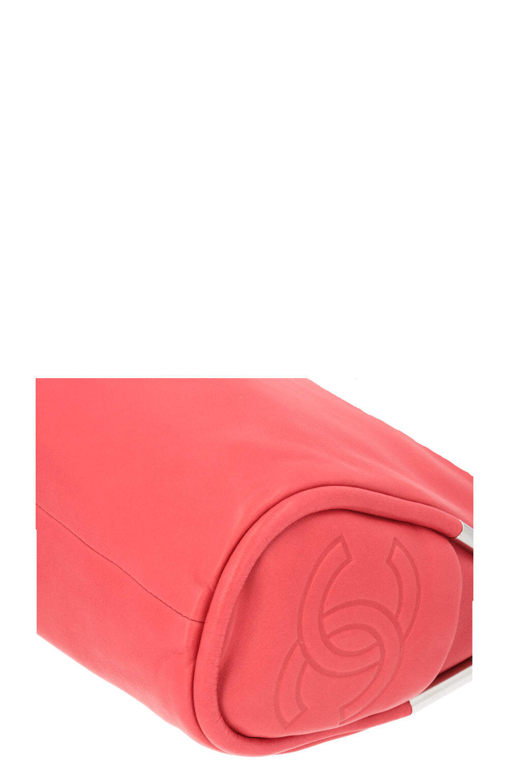 CHANEL Sac Besace Cuir Corail