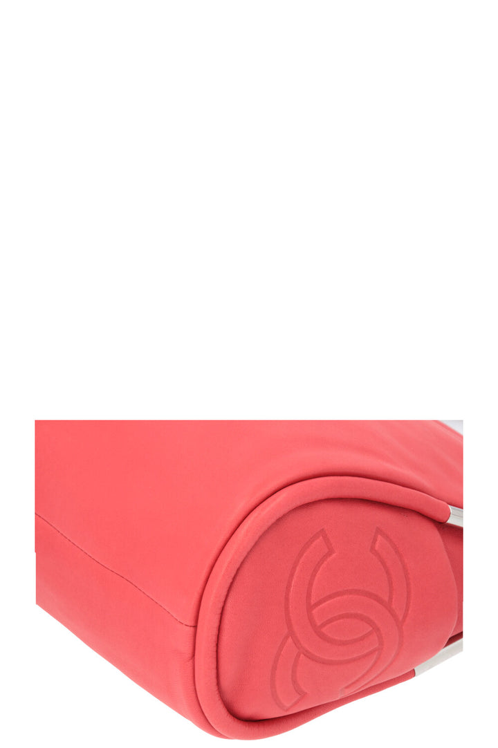 CHANEL Messenger Bag Leather Coral