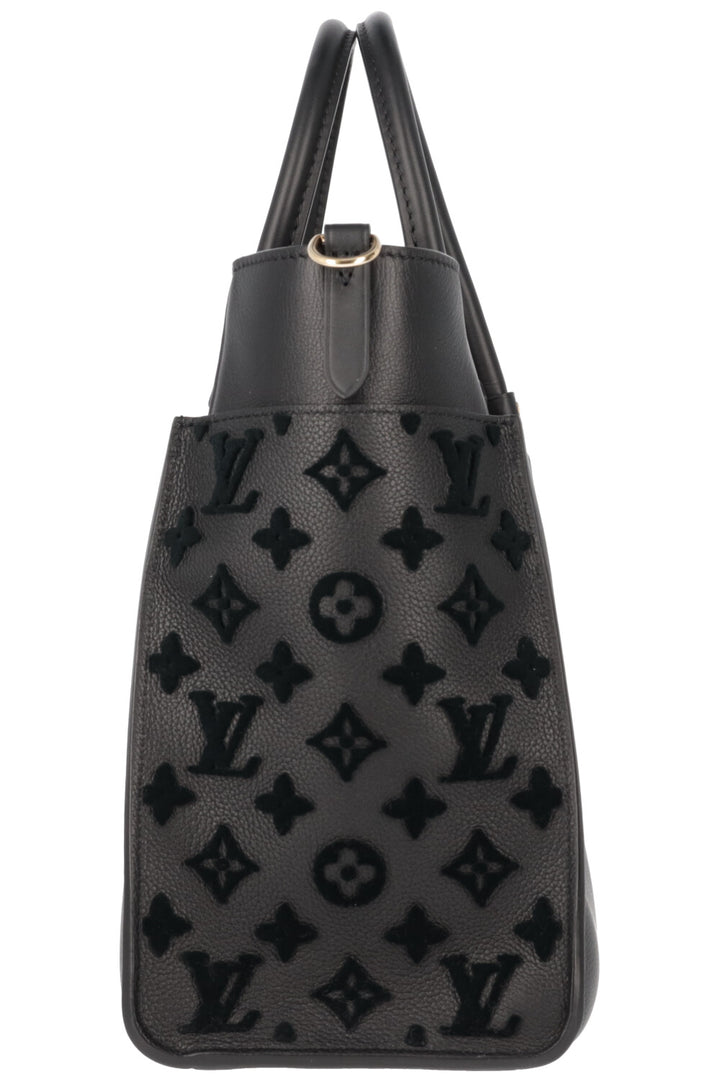 LOUIS VUITTON Sac On My Side MM Cuir Noir