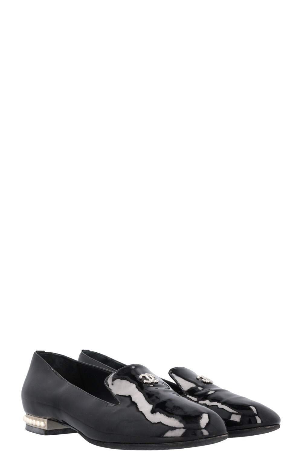 CHANEL 2016 Pearl Heel CC Loafers Patent Black